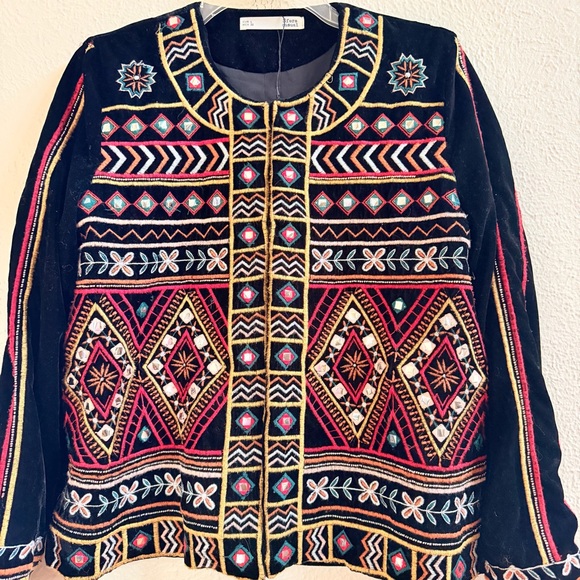 Sfera black velvet bolero embroidered jacket - Picture 2 of 9